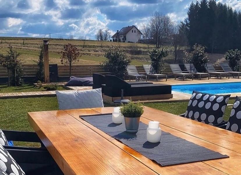Вілла Zoe Luxury House Gomirje Екстер'єр фото
