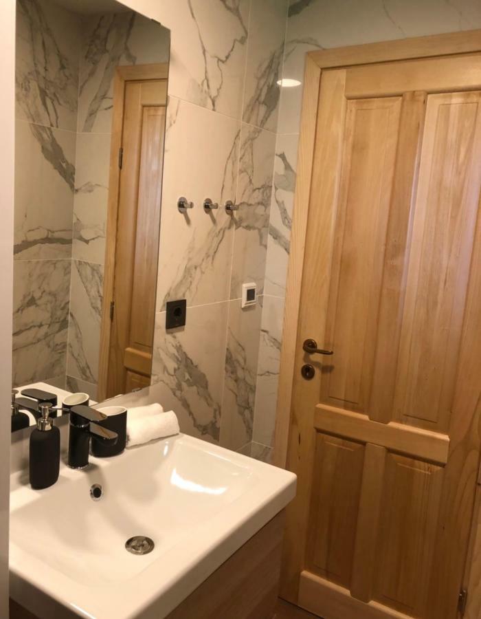 Вілла Zoe Luxury House Gomirje Екстер'єр фото